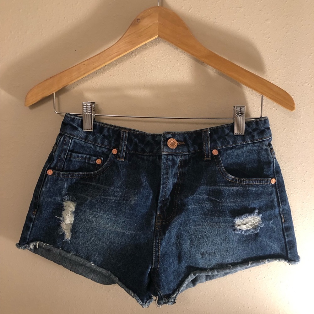 Refuge denim shorts size 2